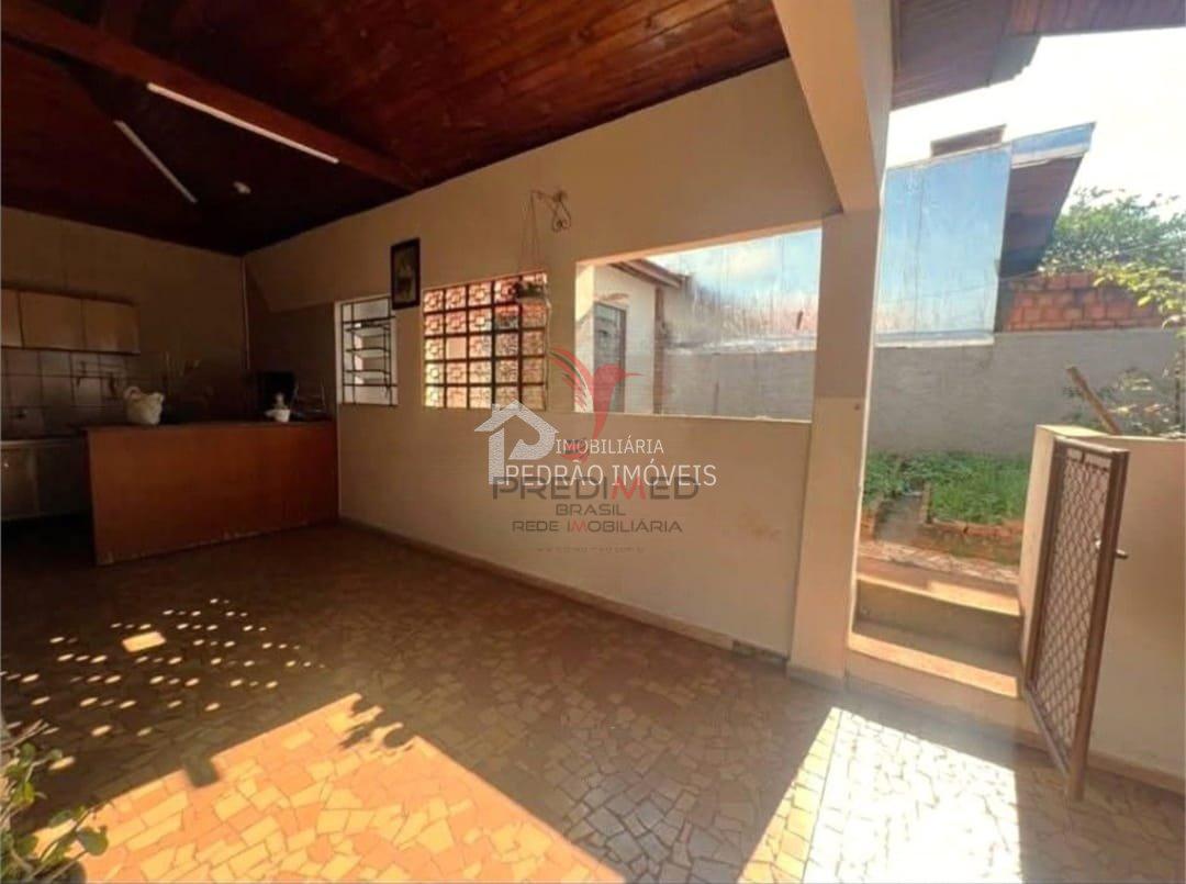 Casa de 3 quartos, 161m&sup2; no bairro Vila Nossa Senhora Aparecida, em Len&ccedil;&oacute;is Paulista  Lençóis Paulista - 