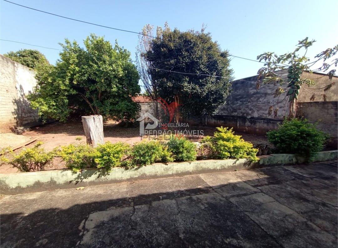 Casa de 3 quartos, 103m&sup2; no bairro Centro, em Len&ccedil;&oacute;is Paulista  Lençóis Paulista - 