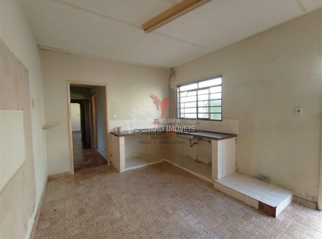 Casa de 3 quartos, 103m&sup2; no bairro Centro, em Len&ccedil;&oacute;is Paulista  Lençóis Paulista - 