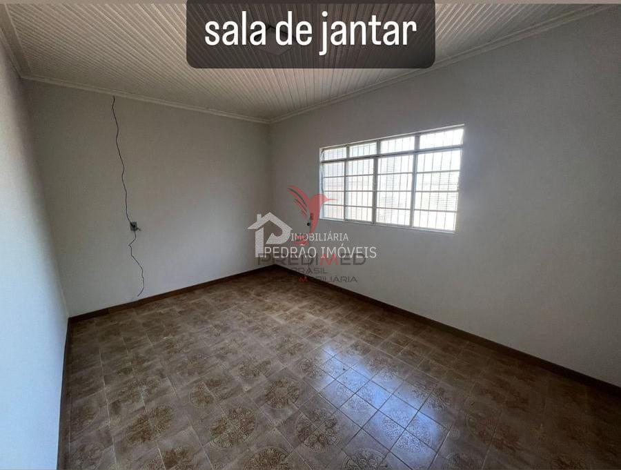 Casa de 3 quartos, 157m&sup2; no bairro Vila Antonieta I, em Len&ccedil;&oacute;is Paulista  Lençóis Paulista - 