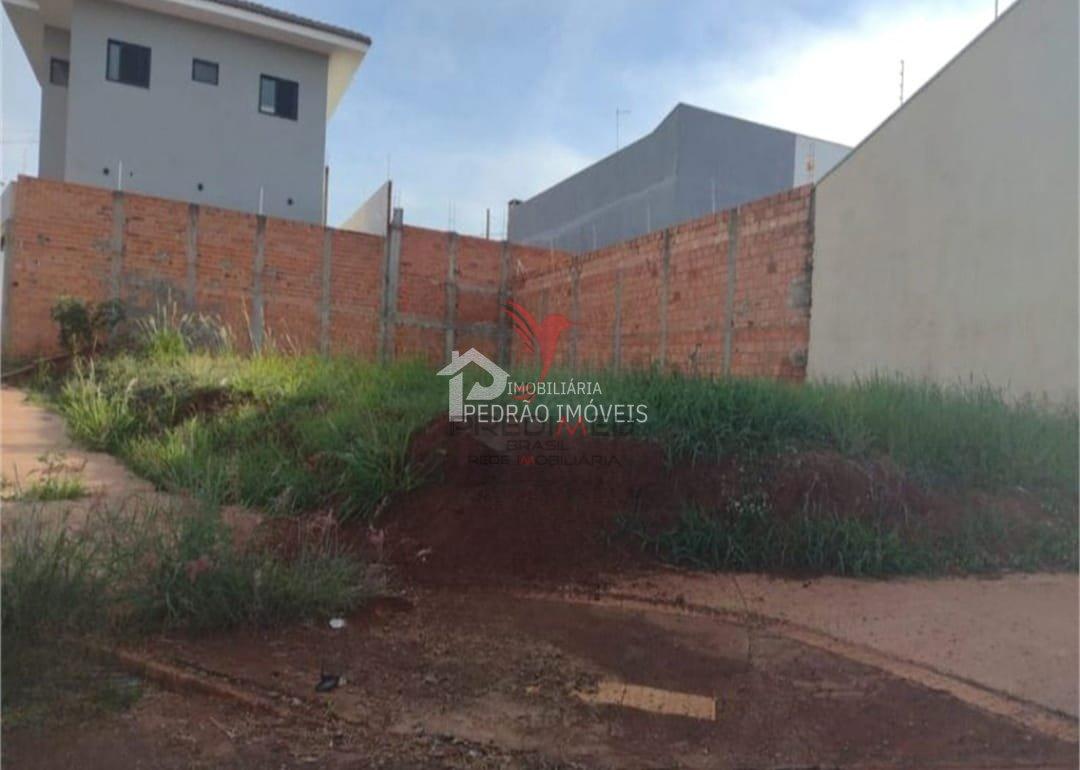 Lote/Terreno de 200m&sup2; no bairro Jardim Planalto, em Len&ccedil;&oacute;is Paulista  Lençóis Paulista - 