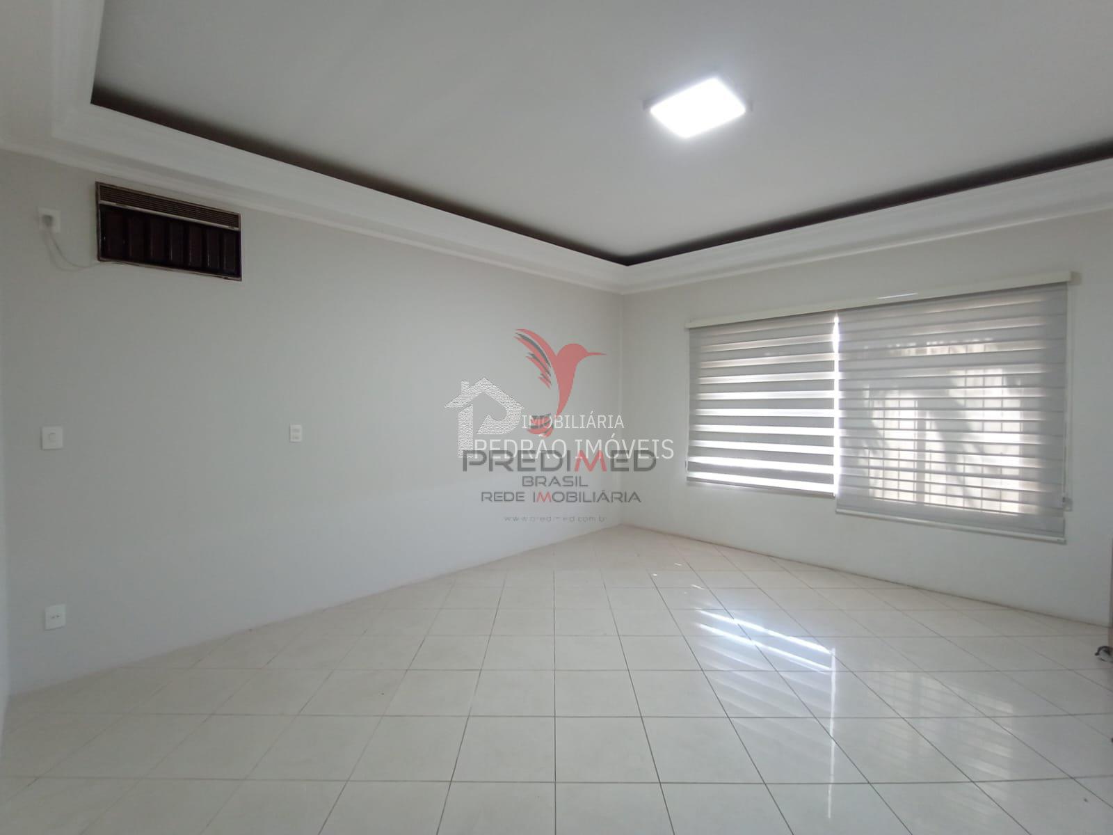 Casa de 3 quartos, 266m&sup2; no bairro Parque Residencial S&atilde;o Jos&eacute;, em Len&ccedil;&oacute;is Paulista  Lençóis Paulista - 