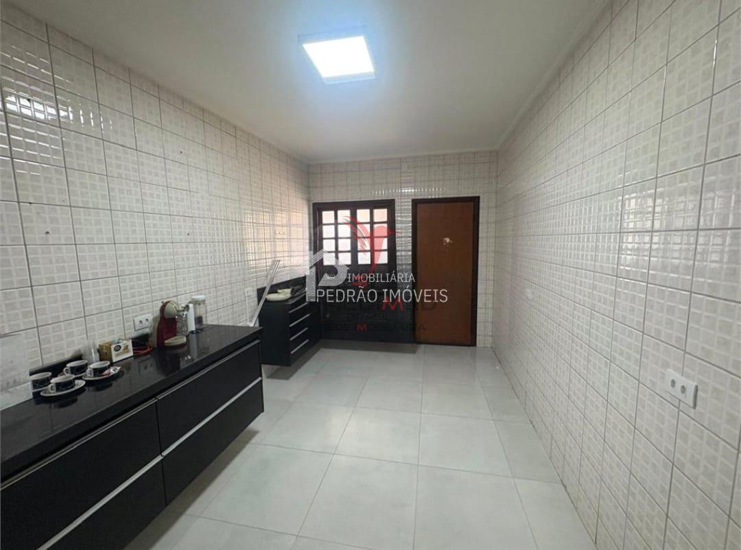 Casa de 2 quartos, 116m&sup2; no bairro Jardim Itamaraty, em Len&ccedil;&oacute;is Paulista  Lençóis Paulista - 