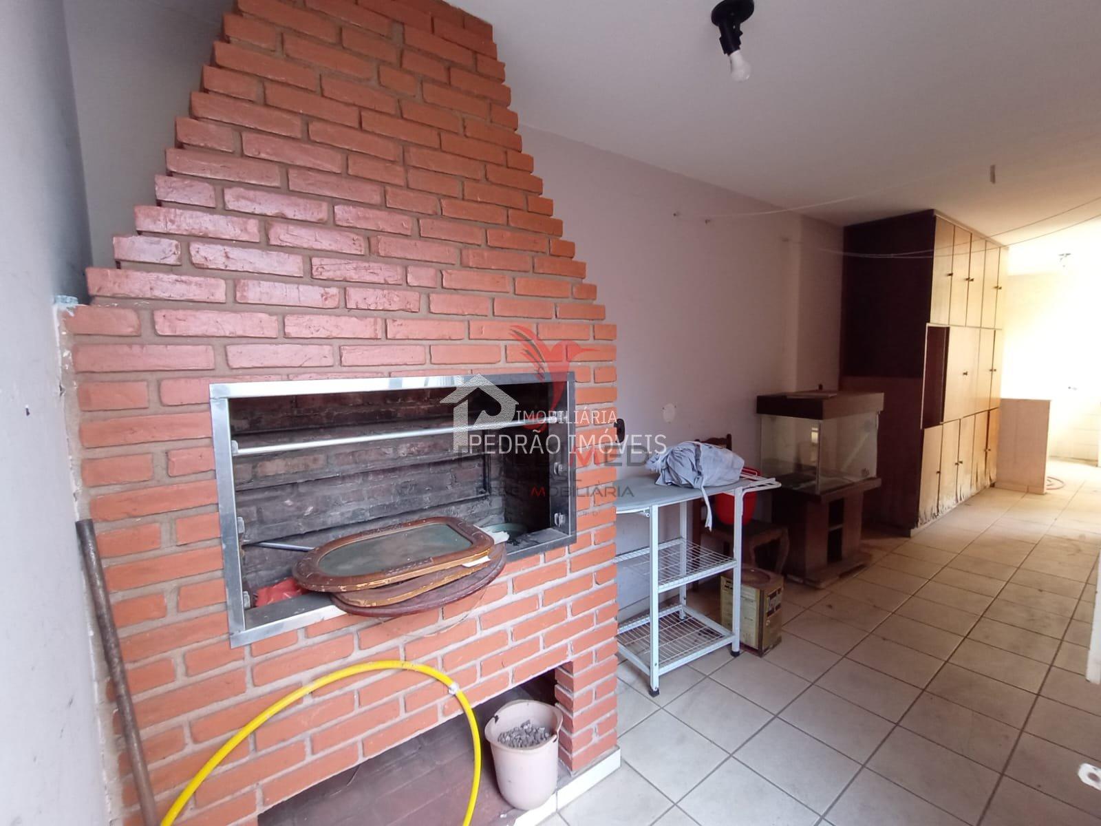 Casa de 4 quartos, 239m&sup2; no bairro Centro, em Len&ccedil;&oacute;is Paulista  Lençóis Paulista - 