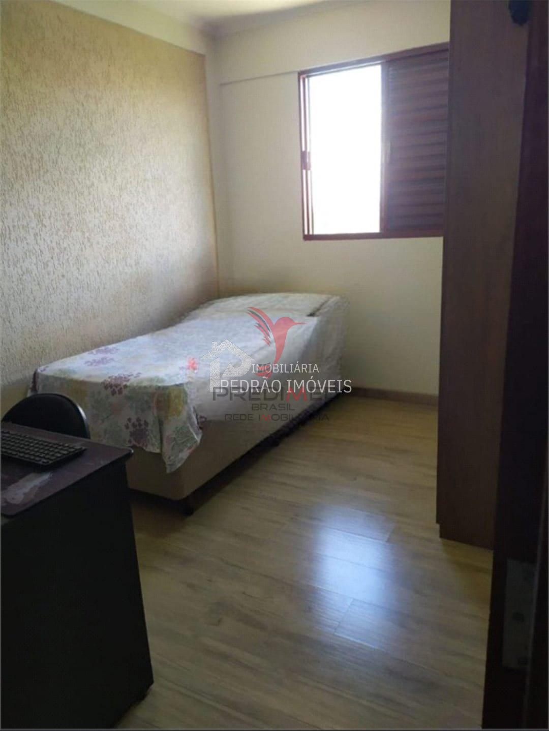 Apartamento de 4 quartos, 114m&sup2; no bairro Jardim Ubirama, em Len&ccedil;&oacute;is Paulista  Lençóis Paulista - 