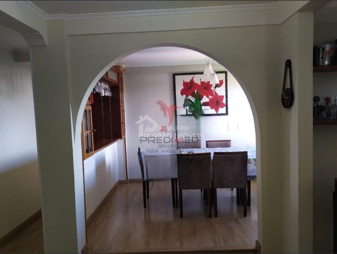 Apartamento de 4 quartos, 114m&sup2; no bairro Jardim Ubirama, em Len&ccedil;&oacute;is Paulista  Lençóis Paulista - 