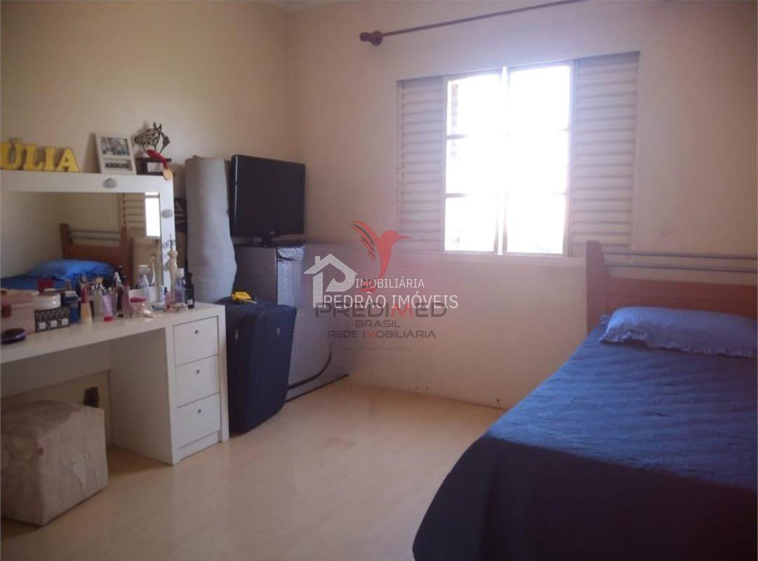 Casa de 4 quartos, 181m&sup2; no bairro Jardim Morumbi, em Len&ccedil;&oacute;is Paulista  Lençóis Paulista - 