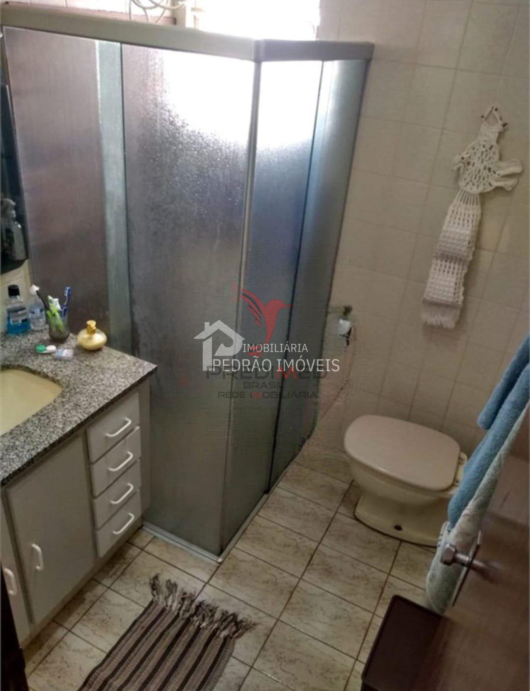 Casa de 4 quartos, 181m&sup2; no bairro Jardim Morumbi, em Len&ccedil;&oacute;is Paulista  Lençóis Paulista - 