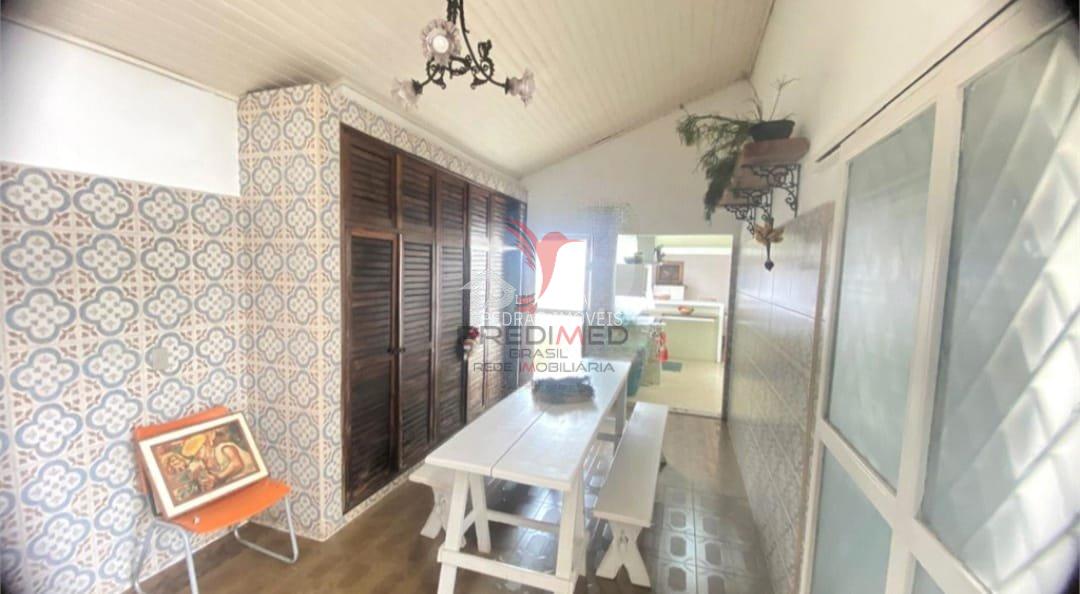 Casa de 3 quartos, 186m&sup2; no bairro Parque Residencial S&atilde;o Jos&eacute;, em Len&ccedil;&oacute;is Paulista  Lençóis Paulista - 