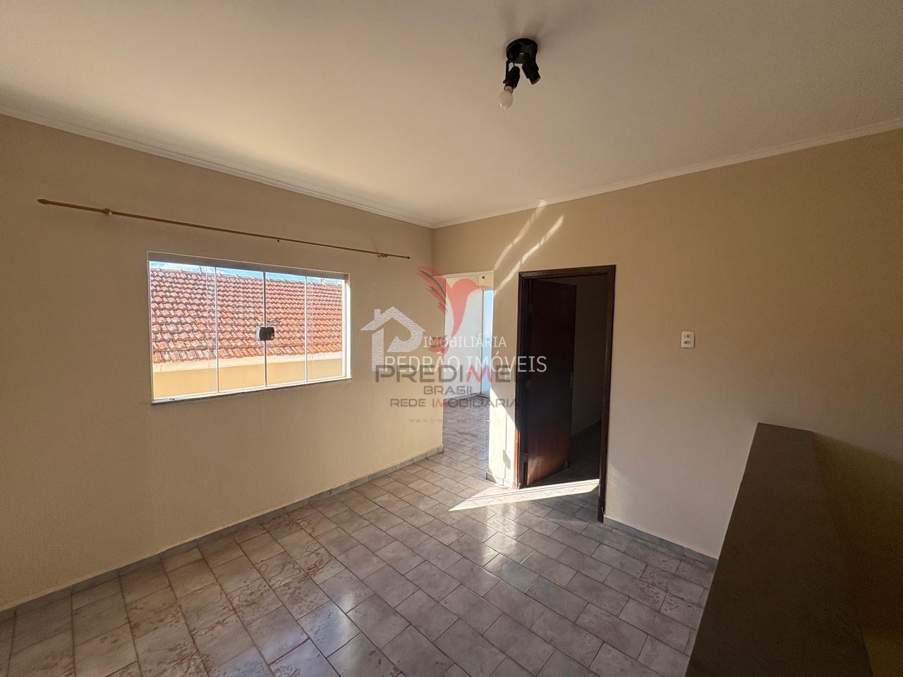 Sobrado de 2 quartos, 158m&sup2; no bairro Parque Residencial Elizabeth, em Len&ccedil;&oacute;is Paulista  Lençóis Paulista - 