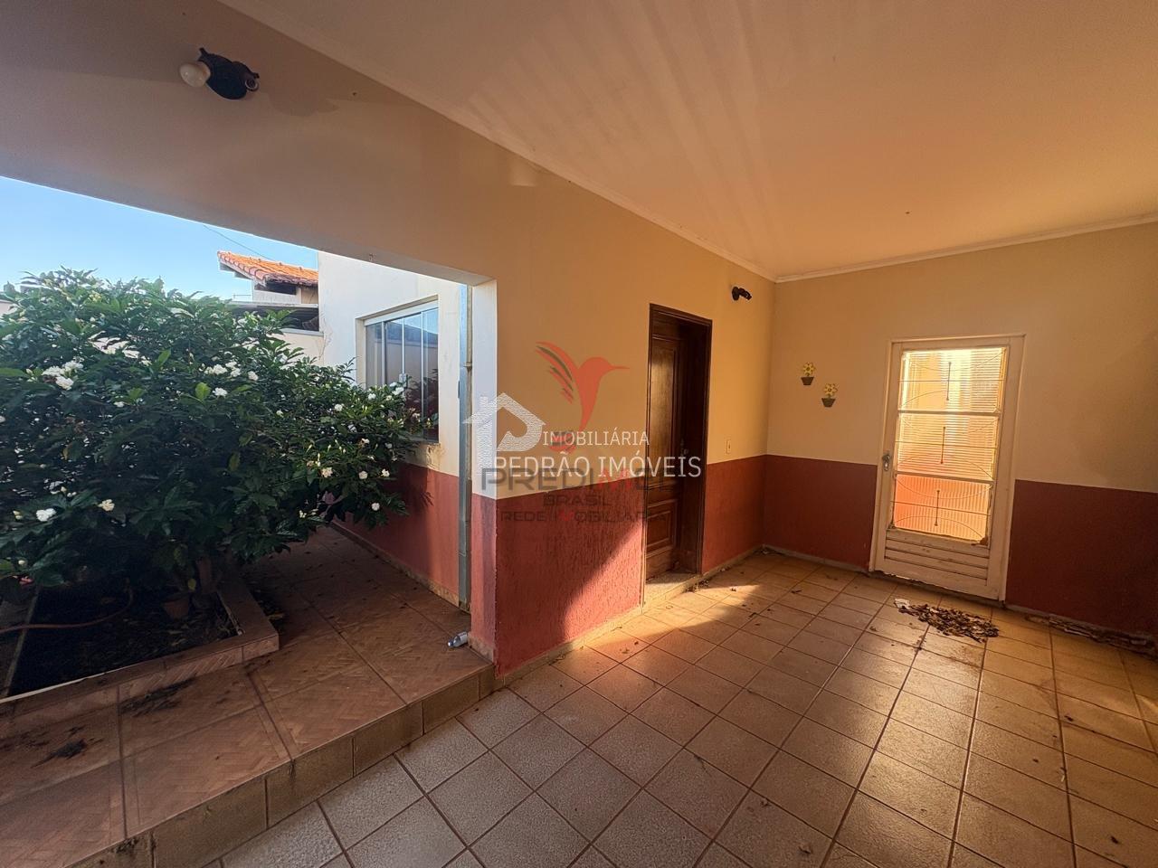 Sobrado de 2 quartos, 158m&sup2; no bairro Parque Residencial Elizabeth, em Len&ccedil;&oacute;is Paulista  Lençóis Paulista - 