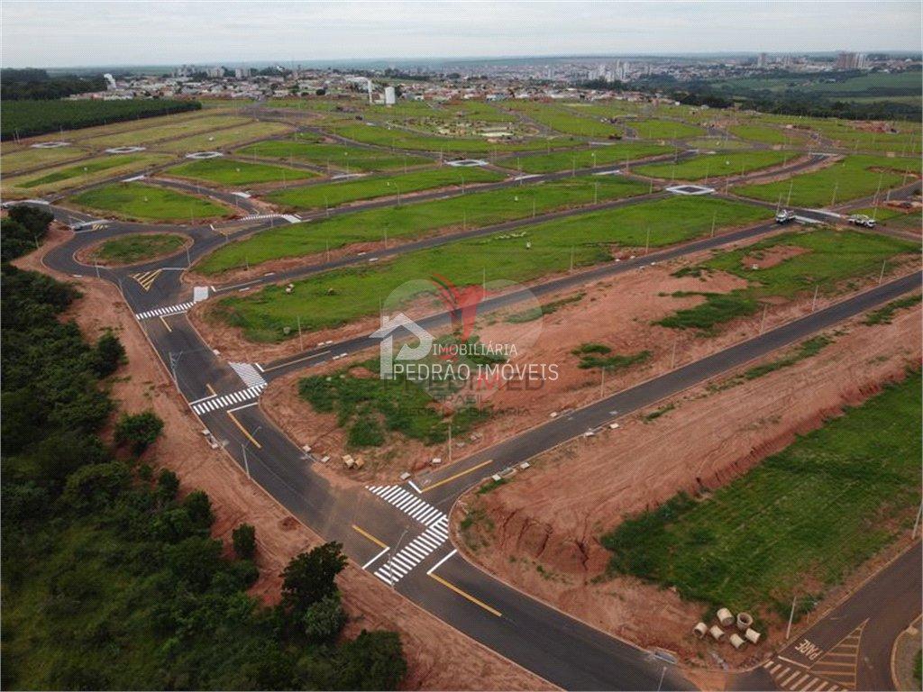 Lote/Terreno de 253m&sup2; no bairro Residencial Vila Da Mata I, em Len&ccedil;&oacute;is Paulista  Lençóis Paulista - 