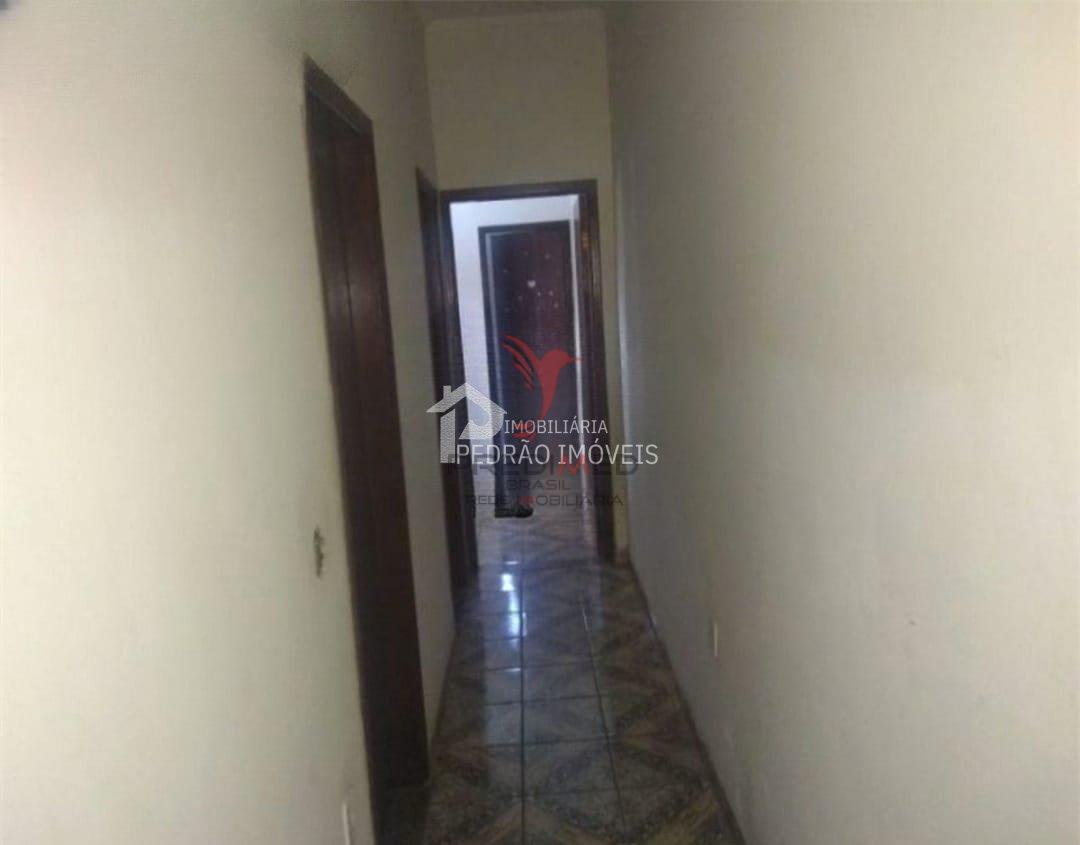 Casa de 3 quartos, 400m&sup2; no bairro Jardim Pr&iacute;ncipe, em Len&ccedil;&oacute;is Paulista  Lençóis Paulista - 