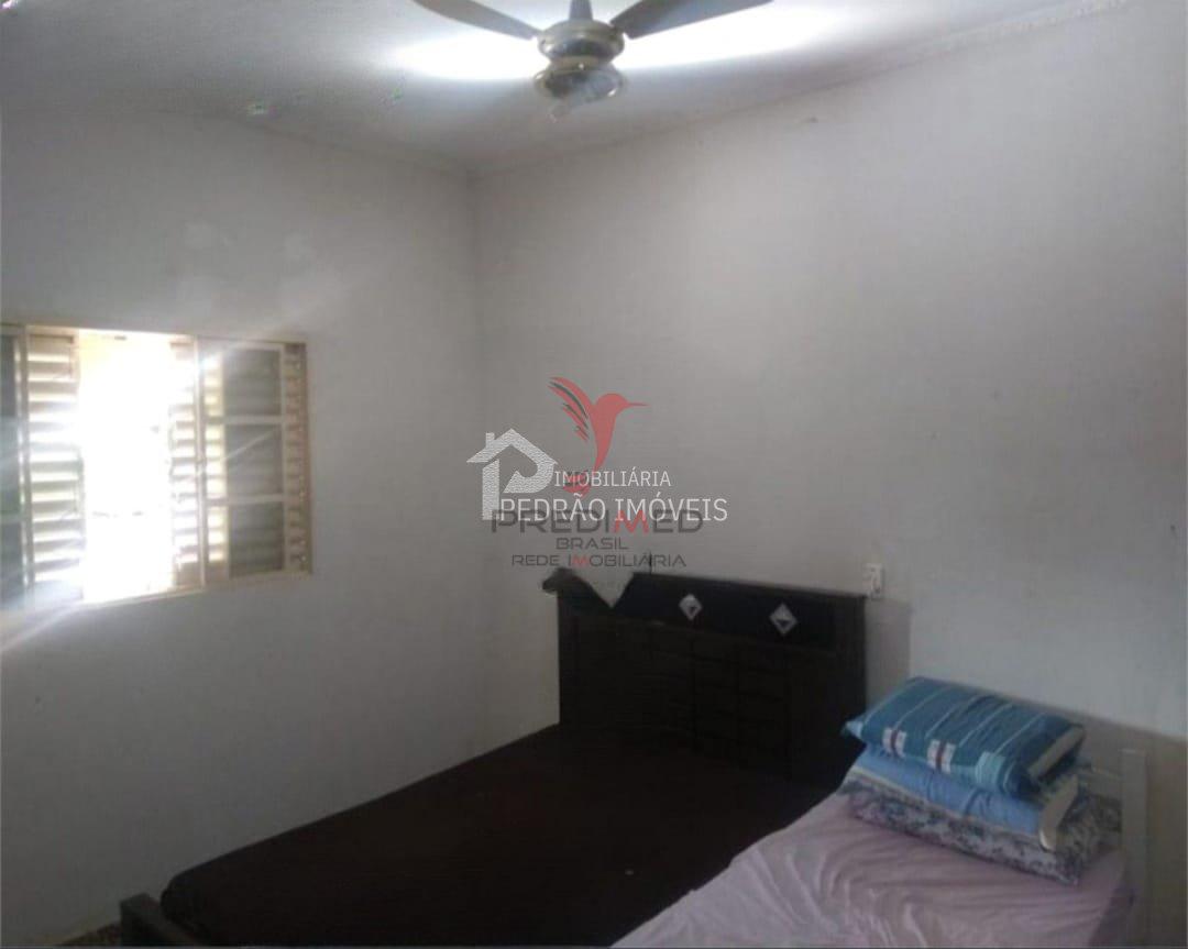 Casa de 3 quartos, 400m&sup2; no bairro Jardim Pr&iacute;ncipe, em Len&ccedil;&oacute;is Paulista  Lençóis Paulista - 