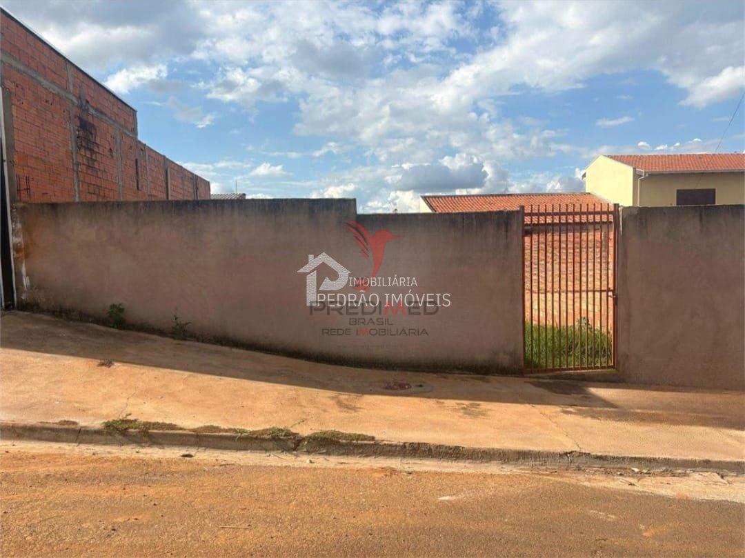 Lote/Terreno de 275m&sup2; no bairro Jardim Graja&uacute;, em Len&ccedil;&oacute;is Paulista  Lençóis Paulista - 