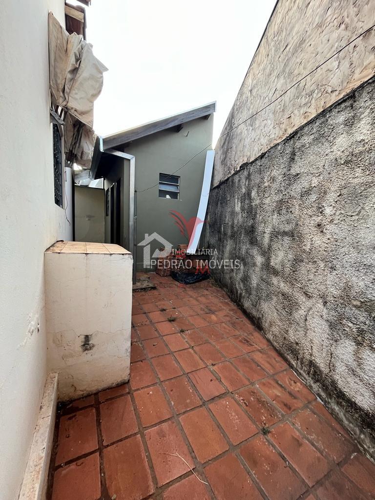 Casa de 3 quartos, 125m&sup2; no bairro Vila S&atilde;o Judas Tadeu, em Len&ccedil;&oacute;is Paulista  Lençóis Paulista - 