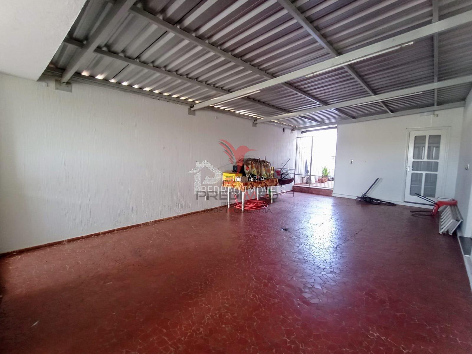 Casa de 4 quartos, 260m&sup2; no bairro Centro, em Len&ccedil;&oacute;is Paulista  Lençóis Paulista - 