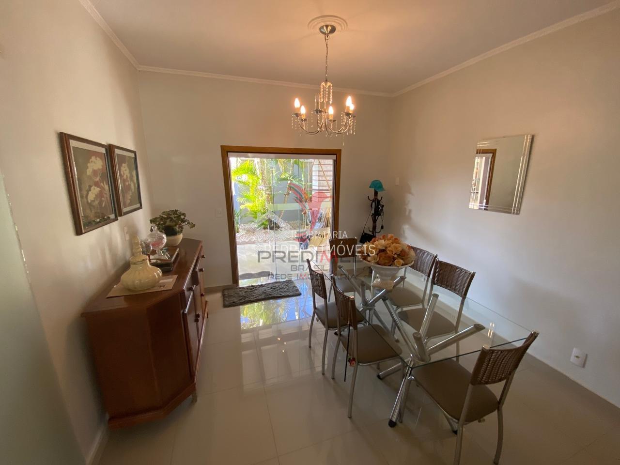 Sobrado de 3 quartos, 200m&sup2; no bairro Vila Santa Cec&iacute;lia, em Len&ccedil;&oacute;is Paulista  Lençóis Paulista - 