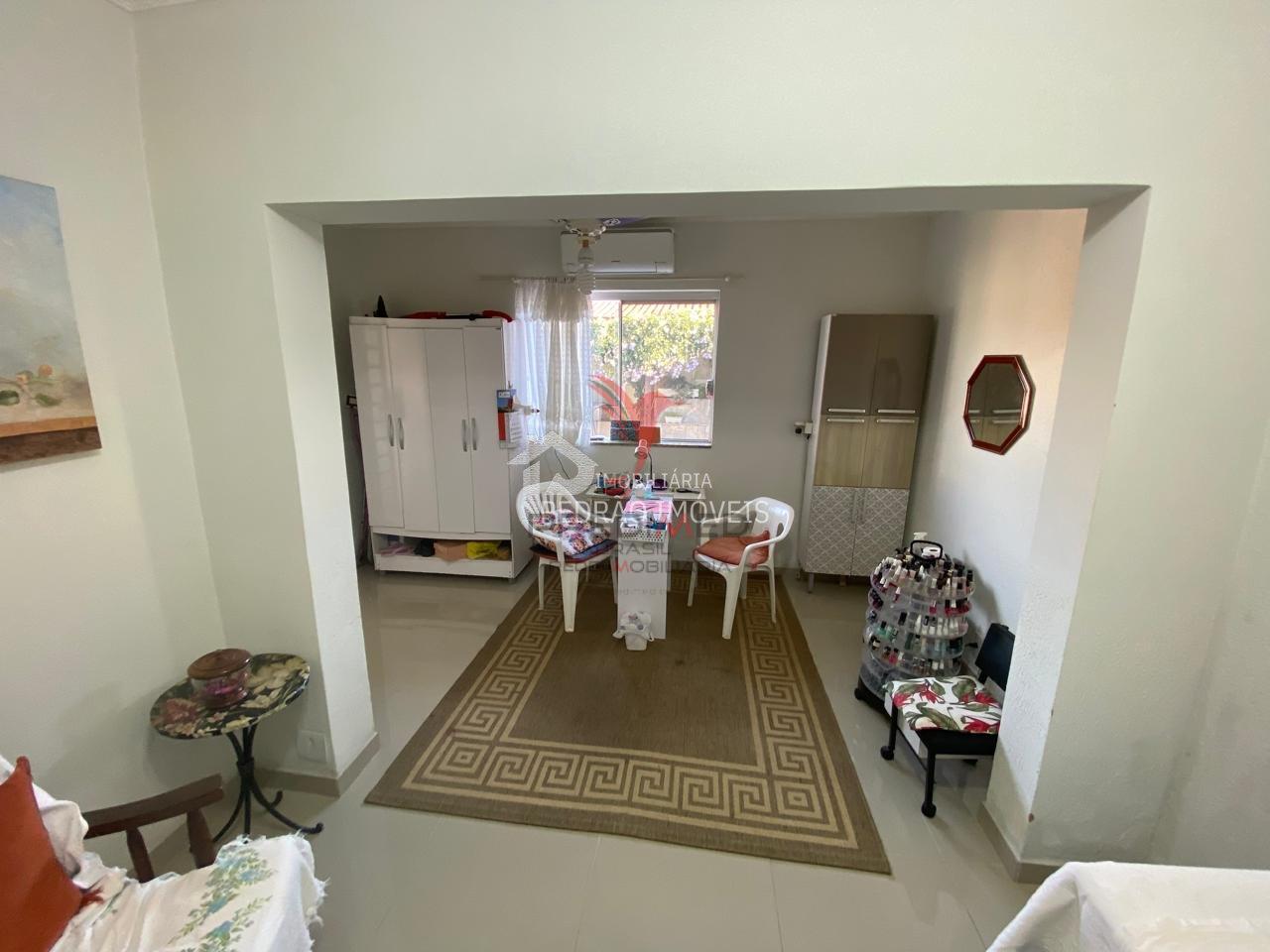 Sobrado de 3 quartos, 200m&sup2; no bairro Vila Santa Cec&iacute;lia, em Len&ccedil;&oacute;is Paulista  Lençóis Paulista - 