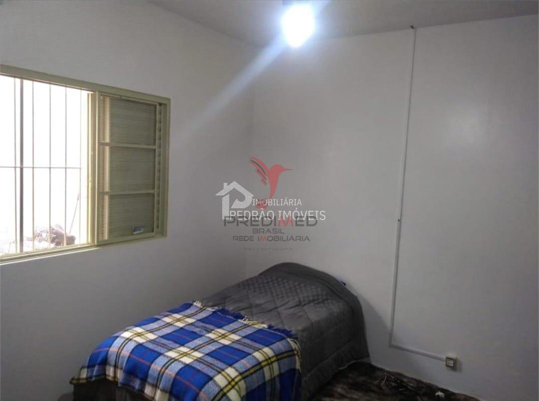 Casa de 2 quartos, 259m&sup2; no bairro Centro, em Len&ccedil;&oacute;is Paulista  Lençóis Paulista - 