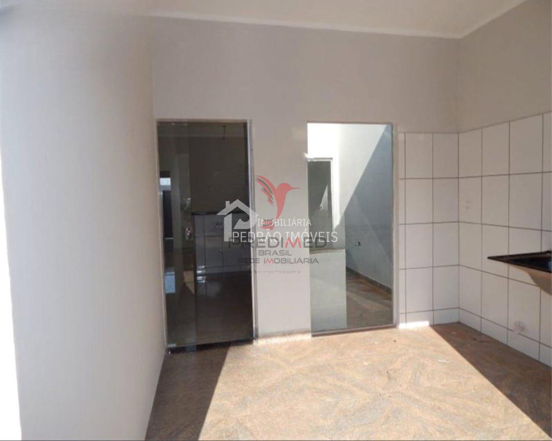 Casa de 3 quartos, 234m&sup2; no bairro Jardim Maria Luiza Iv, em Len&ccedil;&oacute;is Paulista  Lençóis Paulista - 