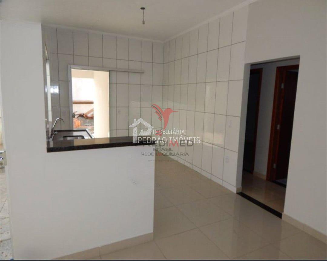 Casa de 3 quartos, 234m&sup2; no bairro Jardim Maria Luiza Iv, em Len&ccedil;&oacute;is Paulista  Lençóis Paulista - 
