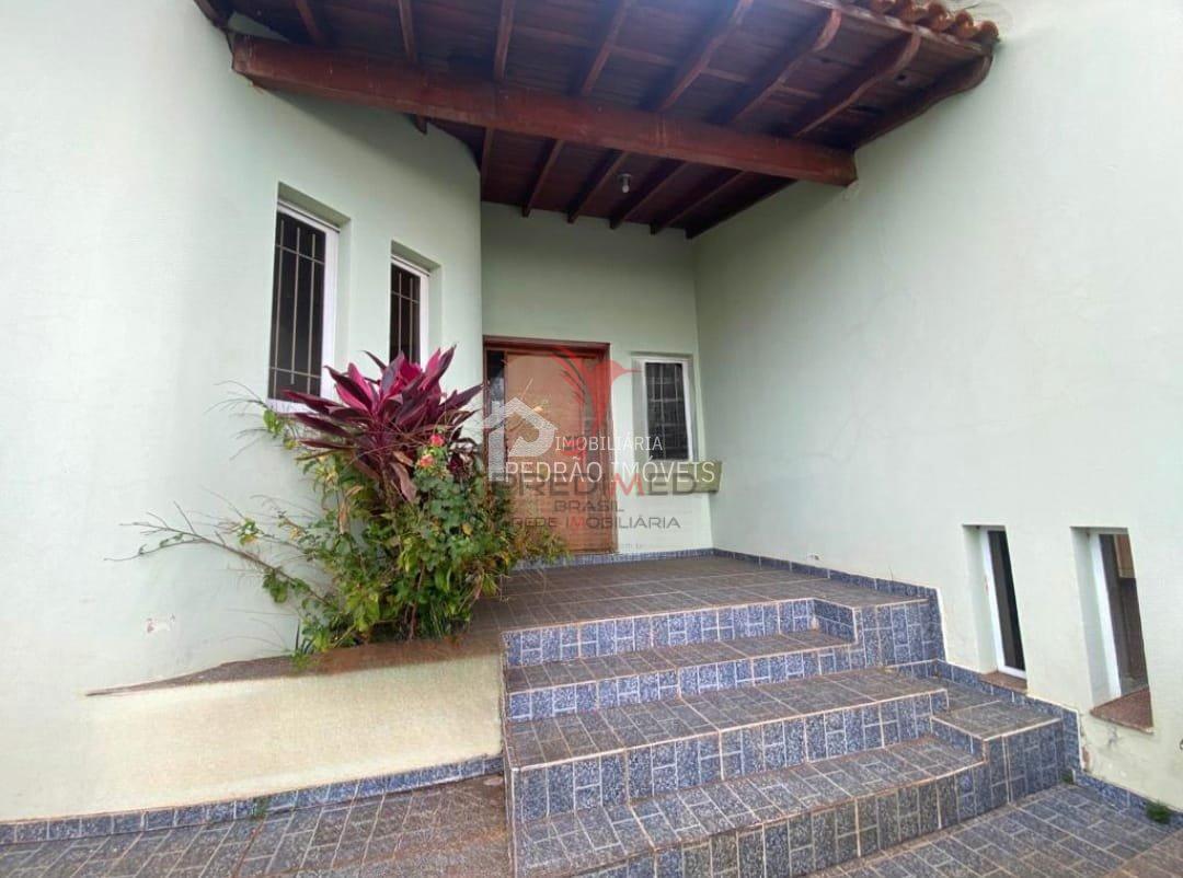 Casa de 3 quartos, 324m&sup2; no bairro Parque Residencial Rondon, em Len&ccedil;&oacute;is Paulista  Lençóis Paulista - 