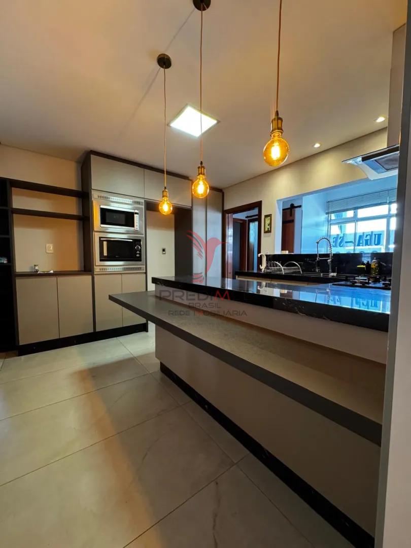 Apartamento Mobiliado no Centro de Brusque Rua Felipe Schmidt - - 