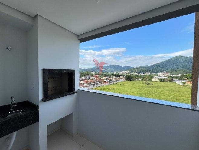 Apartamento semi mobiliado no Bairro Rau Rua Alberto Klitzke Jaraguá do Sul - 