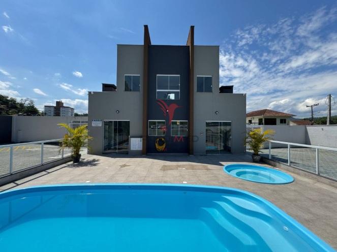 Apartamento semi mobiliado no Bairro Rau Rua Alberto Klitzke Jaraguá do Sul - 