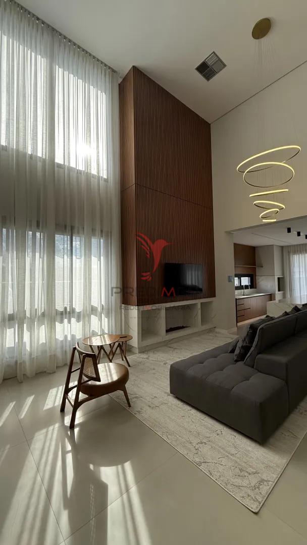 Casa Floren&ccedil;a: O &Aacute;pice do Luxo e Tecnologia no Condom&iacute;nio Caled&ocirc;nia Rua Ivo Jose Rebello - - 