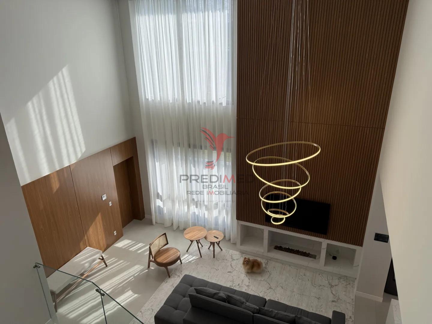 Casa Floren&ccedil;a: O &Aacute;pice do Luxo e Tecnologia no Condom&iacute;nio Caled&ocirc;nia Rua Ivo Jose Rebello - - 