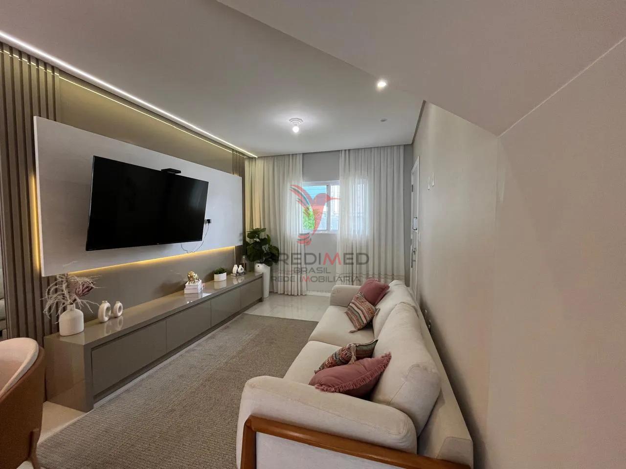 Sobrado Mobiliado e Decorado: Seu Ref&uacute;gio com Piscina, no bairro Dom Bosco em ITAJAI Rua Esperidião Graciliano da Silva Itajaí - 