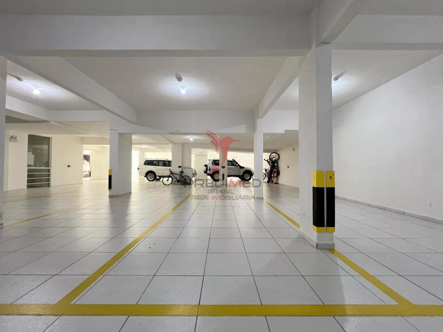 Amplitude e conforto para sua fam&iacute;lia no Via Veneto Rua 226 - - 