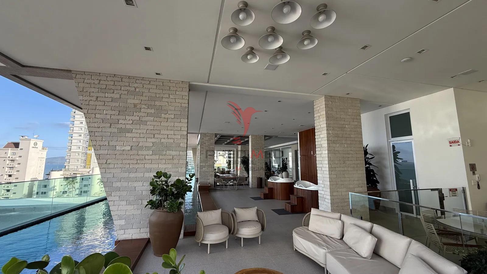 Apartamento de Luxo com 3 Su&iacute;tes e Ambientes Planejados Rua 202 - - 