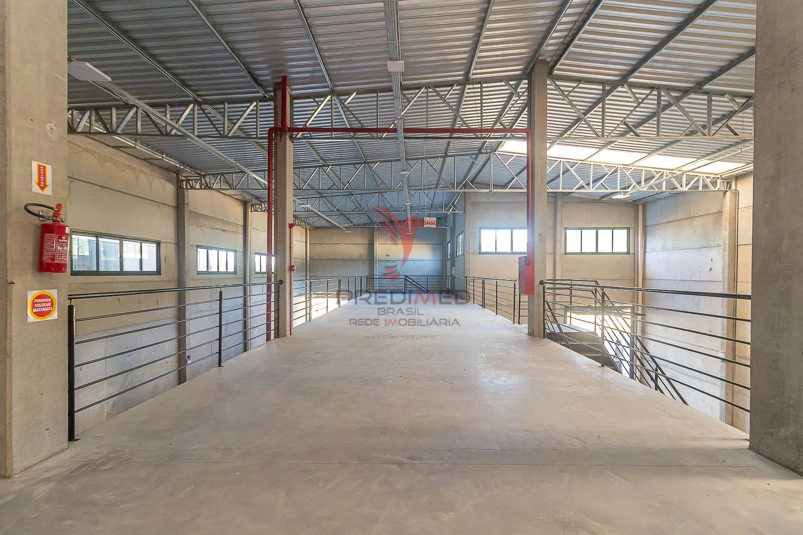 O Epicentro da Estrat&eacute;gia Log&iacute;stica: Galp&atilde;o Premium com Heliponto e Conectividade Rua Pedro Romão - - 