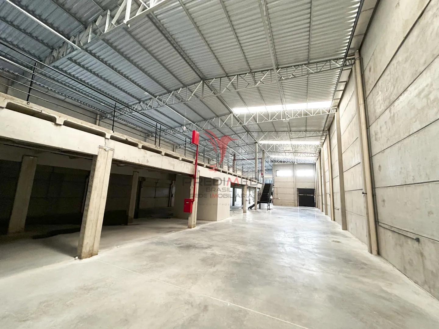 O Epicentro da Estrat&eacute;gia Log&iacute;stica: Galp&atilde;o Premium com Heliponto e Conectividade Rua Pedro Romão - - 