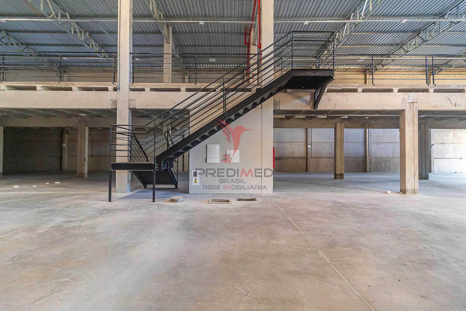 O Epicentro da Estrat&eacute;gia Log&iacute;stica: Galp&atilde;o Premium com Heliponto e Conectividade Rua Pedro Romão - - 