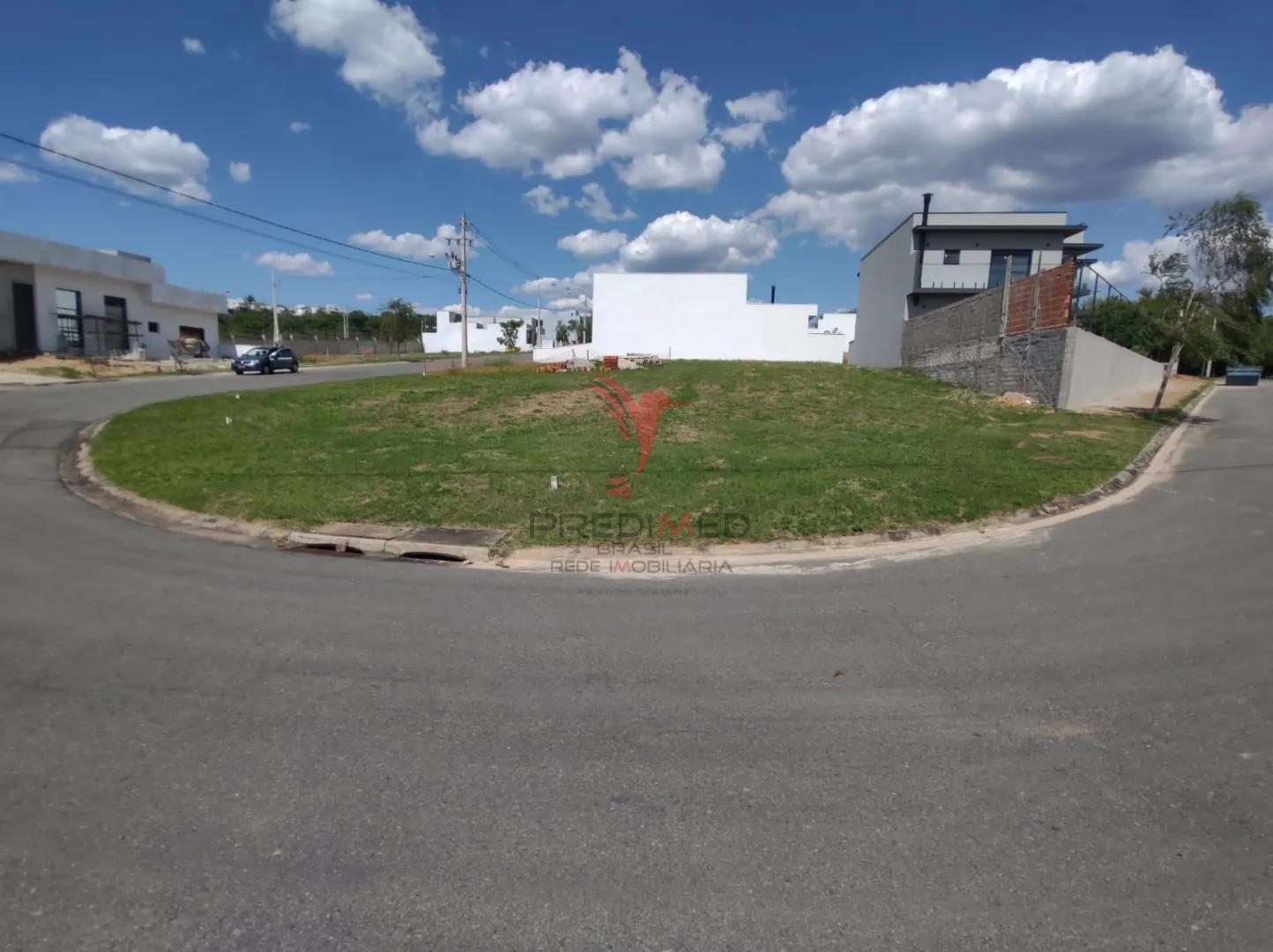 Lote plano, de esquina,  a venda no Condominio Garden Ville em Itu Rua Neusa Barbosa de Oliveira - - 