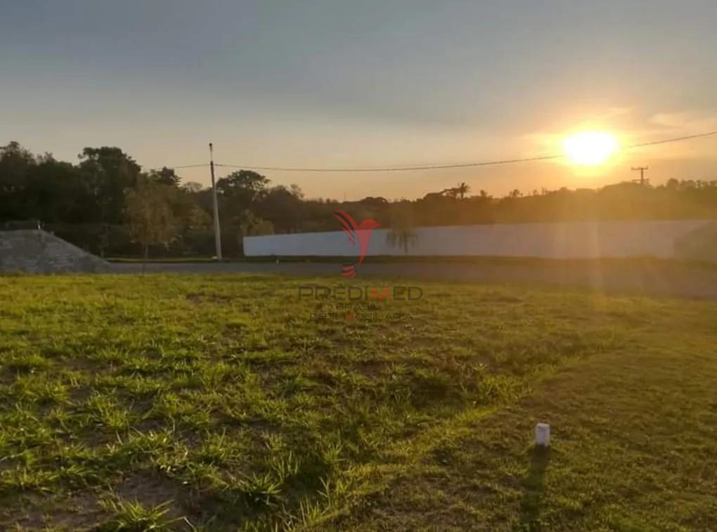 Lote plano, de esquina,  a venda no Condominio Garden Ville em Itu Rua Neusa Barbosa de Oliveira - - 