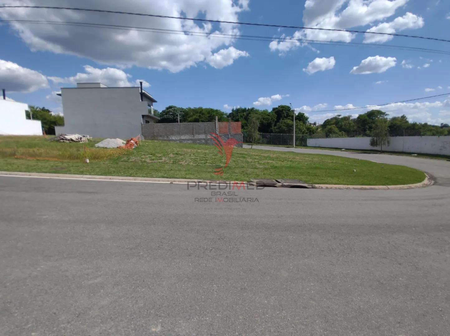 Lote plano, de esquina,  a venda no Condominio Garden Ville em Itu Rua Neusa Barbosa de Oliveira - - 