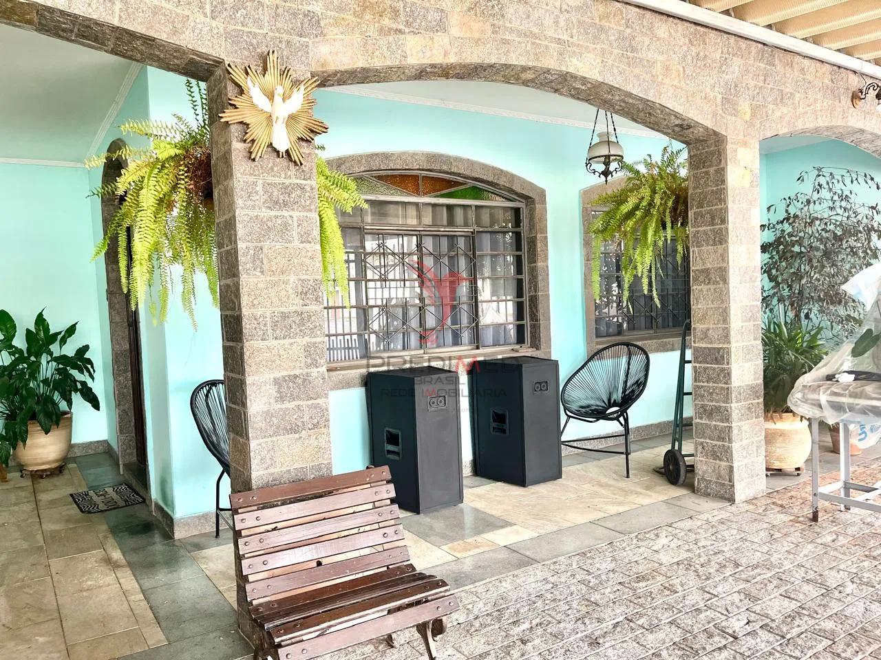 Casa t&eacute;rrea, com 3 quartos,  a venda no bairro Mayard em Itu Rua Doutor Antônio Sylvio Cunha Bueno - - 