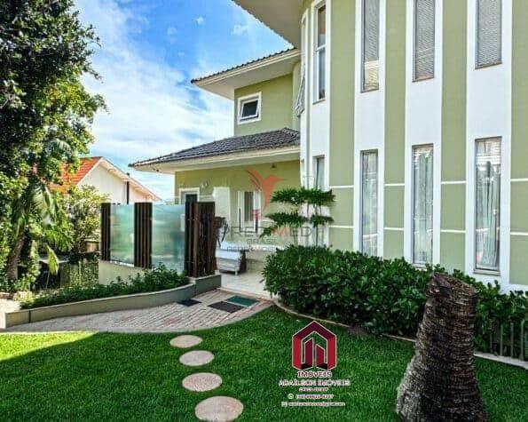Casa Exclusiva Frente Mar em Florian&oacute;polis Cacup&eacute;  5 Quartos com Acesso Privativo &agrave; Praia Servidão Cacupé Florianópolis - 