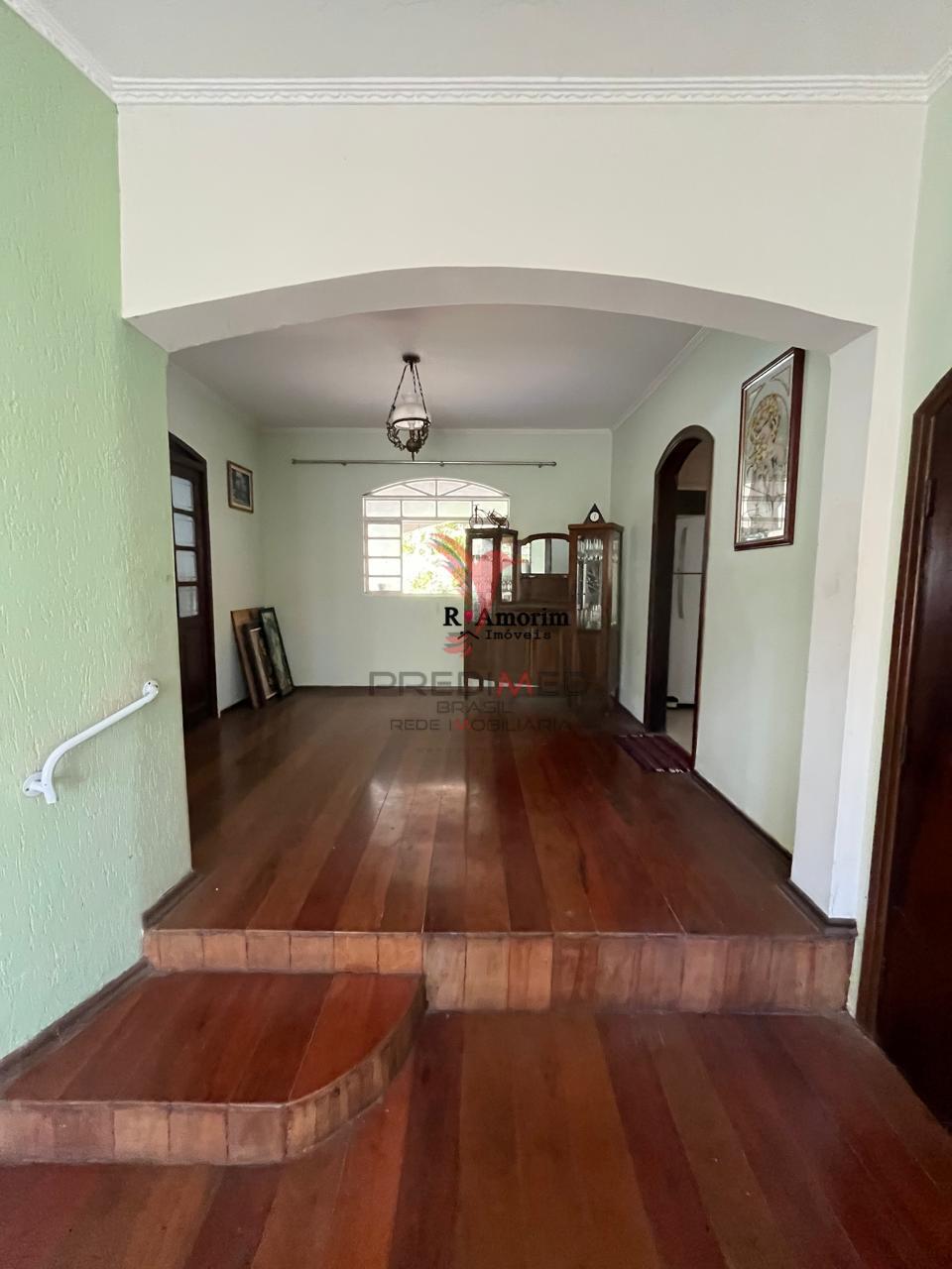 Casa t&eacute;rrea a venda no bairro Mayard em Itu, com ampla area de lazer Rua Doutor Antônio Sylvio Cunha Bueno Itu - 