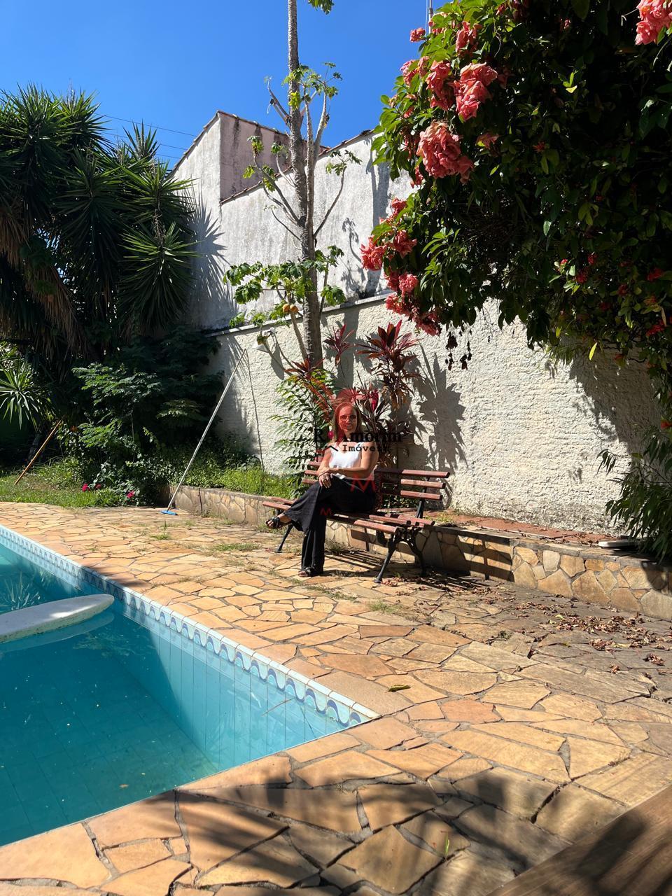 Casa t&eacute;rrea a venda no bairro Mayard em Itu, com ampla area de lazer Rua Doutor Antônio Sylvio Cunha Bueno Itu - 