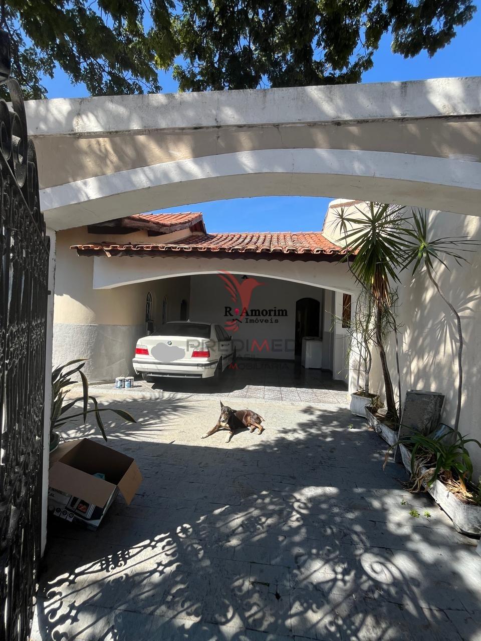 Casa t&eacute;rrea a venda no bairro Mayard em Itu, com ampla area de lazer Rua Doutor Antônio Sylvio Cunha Bueno Itu - 