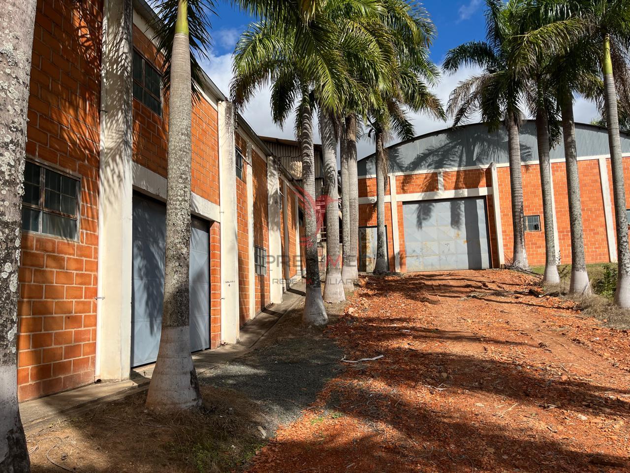 &Aacute;rea Industrial a venda em Itu/SP com cinco Galp&otilde;es Industriais Rodovia Waldomiro Corrêa de Camargo Itu - 