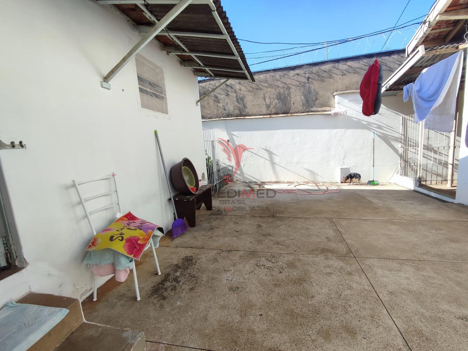 Vendo ou Troco Casa na Vila Rezende com Ed&iacute;cula por Ch&aacute;cara  Piracicaba - 