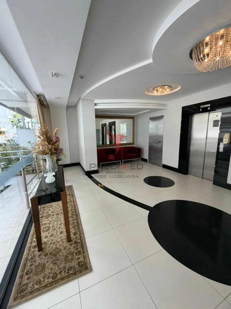 Edif&iacute;cio Santorini: Exclusividade e Luxo com 4 Su&iacute;tes no Cora&ccedil;&atilde;o de Meia Praia, Itapema Rua 250 - - 