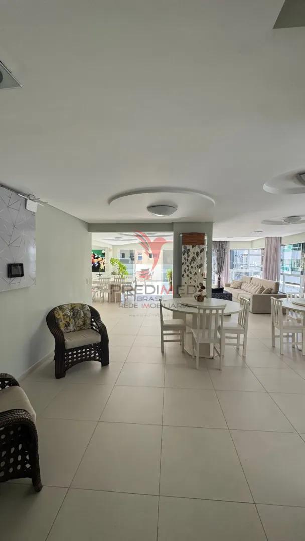 Edif&iacute;cio Santorini: Exclusividade e Luxo com 4 Su&iacute;tes no Cora&ccedil;&atilde;o de Meia Praia, Itapema Rua 250 - - 